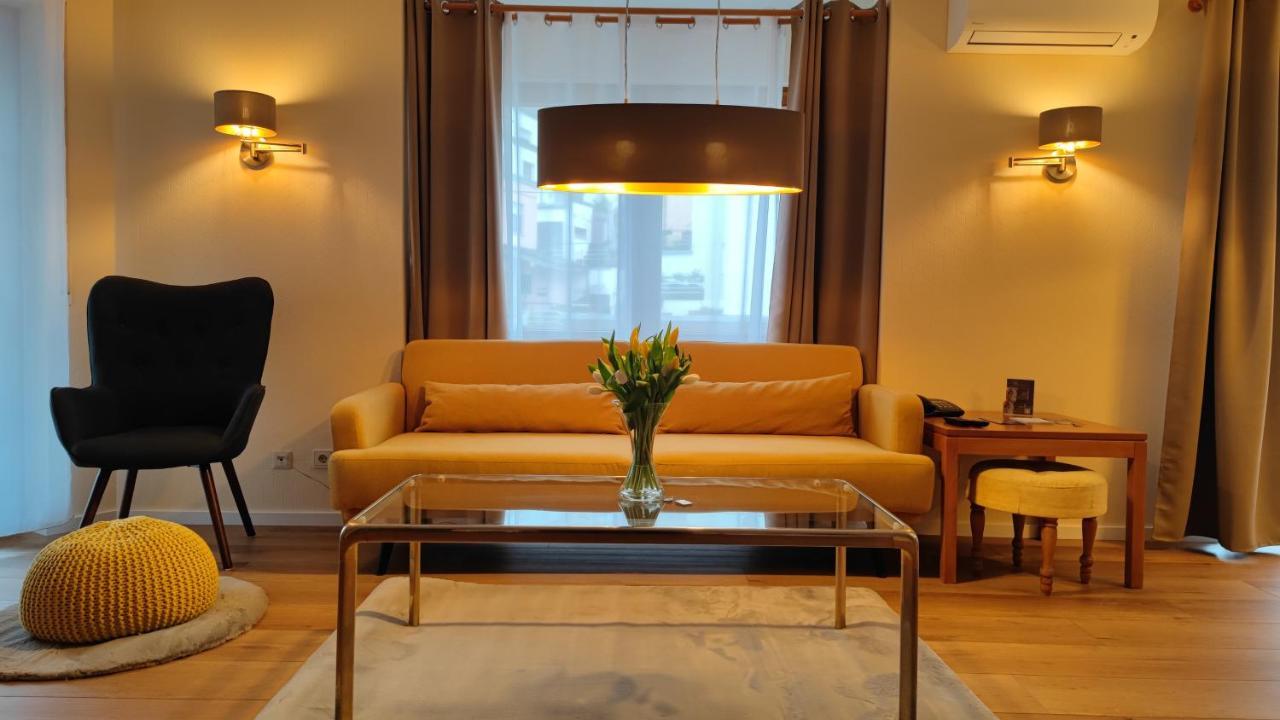 Park Appartements บาเดนไวเลอร์ ภายนอก รูปภาพ